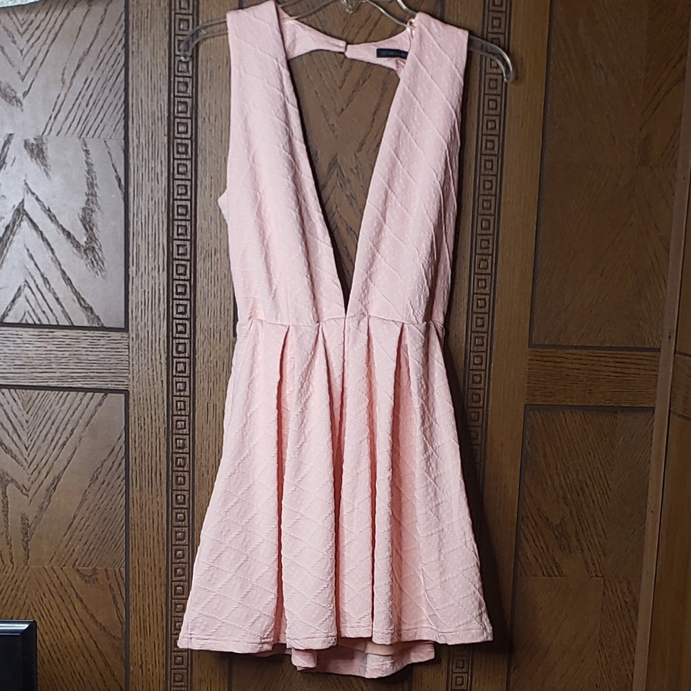 Cals Blush V-Neck A-Line Dress